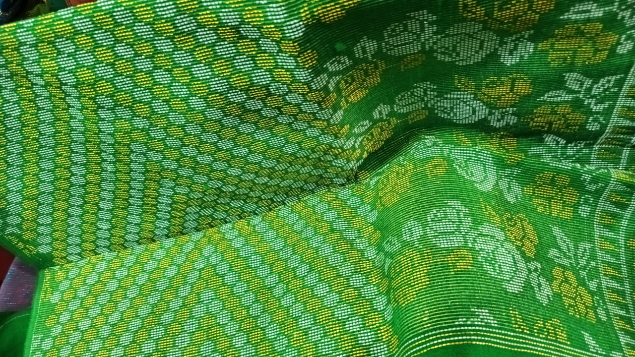 Handwoven Green Rignai with Yellow & White Floral Pattern